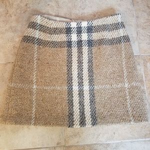 Burberry skirt